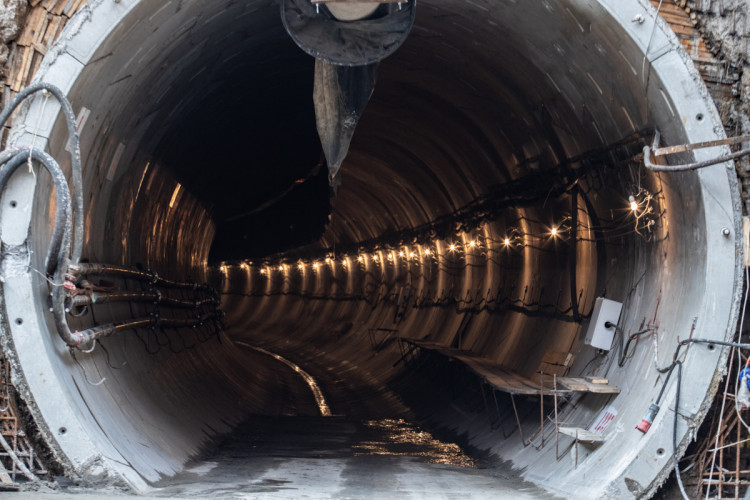 Тунель метро на Виноградар