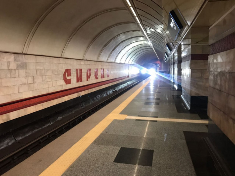 Оновлена станція метро Сирець