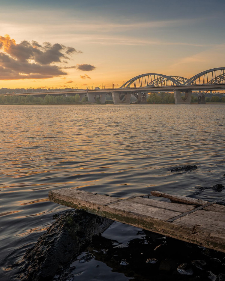 Захід сонця біля Дарницького мосту (2)
