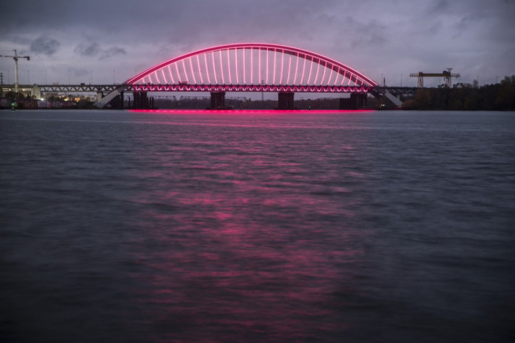 Освітлення Подільсько-Воскресенського мосту 