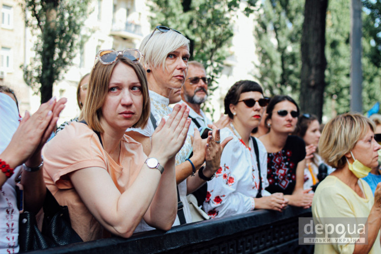 Марш Захисників в Києві – Як у Києві пройшов багатотисячний Марш захисників України (ФОТОРЕПОРТАЖ)