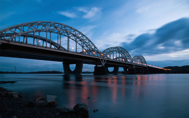 фото дарницького мосту