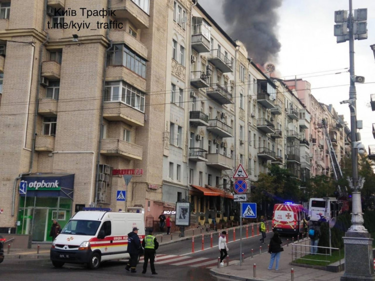 Пожежа в центрі Києва 