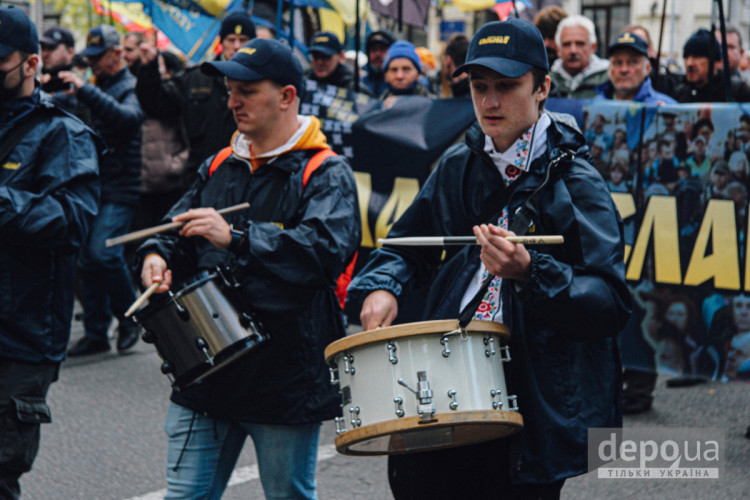 День Захисника України – У Києві пройшов багатотисячний Марш ветеранів (ФОТОРЕПОРТАЖ)