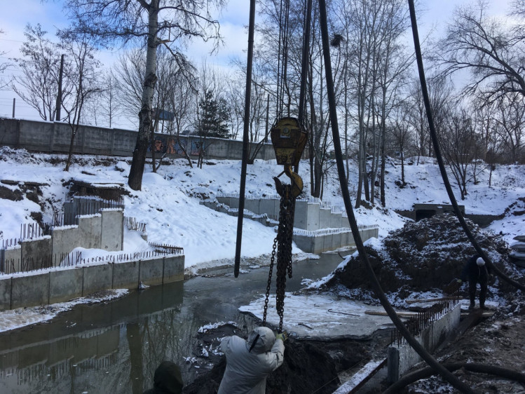 Будівництво символічного місця хрещення