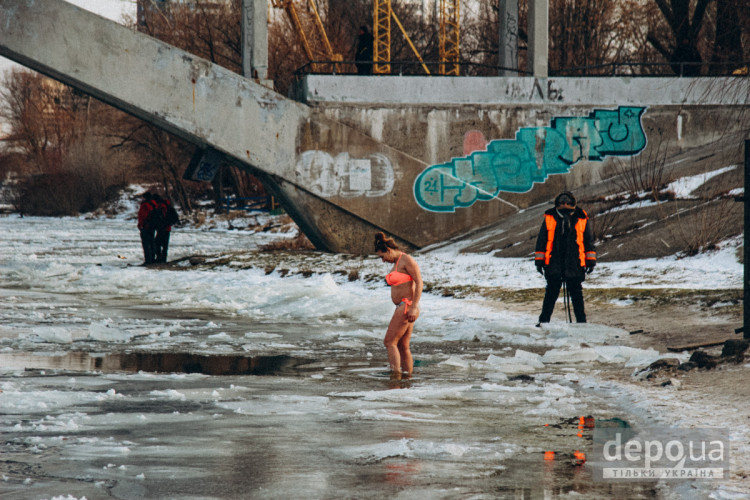 ​​Водо​хреще Київ ​